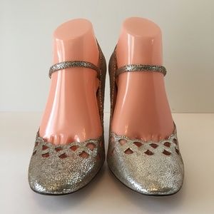 New Steven by Steve Madden Silver Heels Sandals
